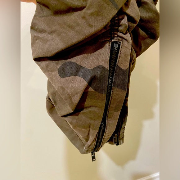 Men’s Brown Camo Low-crotched Pants - Picture 2 of 3